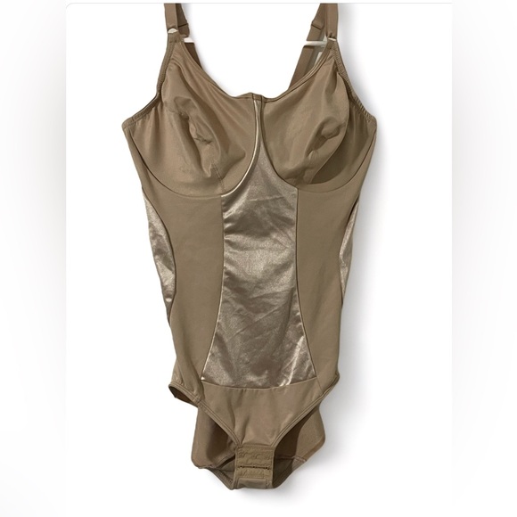 Cupid Extra Firm Control Shaping Bodysuit Style 5908 Size 40D - Picture 10 of 12